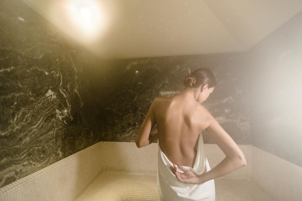 Schgaguler Hotel กัสเตลรอตโต ภายนอก รูปภาพ