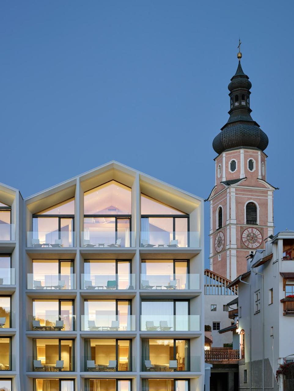 Schgaguler Hotel กัสเตลรอตโต ภายนอก รูปภาพ